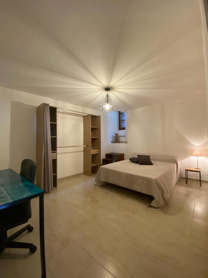 Appartement De Charme Vieille Ville Корт Экстерьер фото
